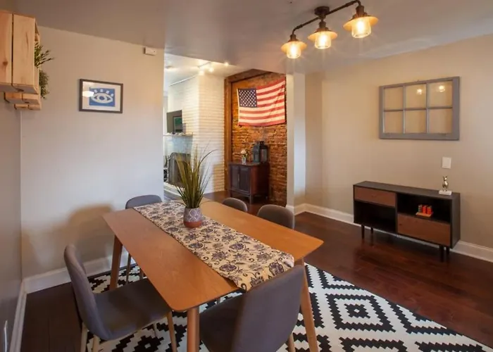 Great For Exploring * Stylish Loft Like Living